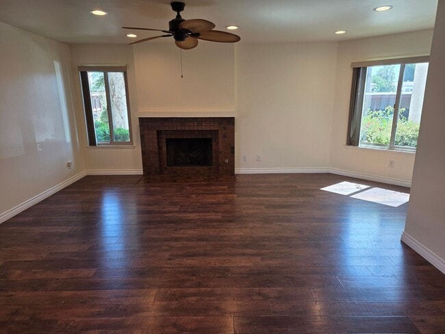 Photo - Sharp one level 3-bedroom 2 bath condominium which features two patios. Many amenities. Unit 193