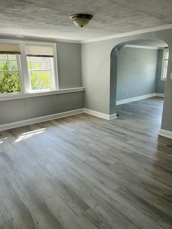 Photo - 3557 Evergreen Ave Apartments Unit 3557 Evergreen