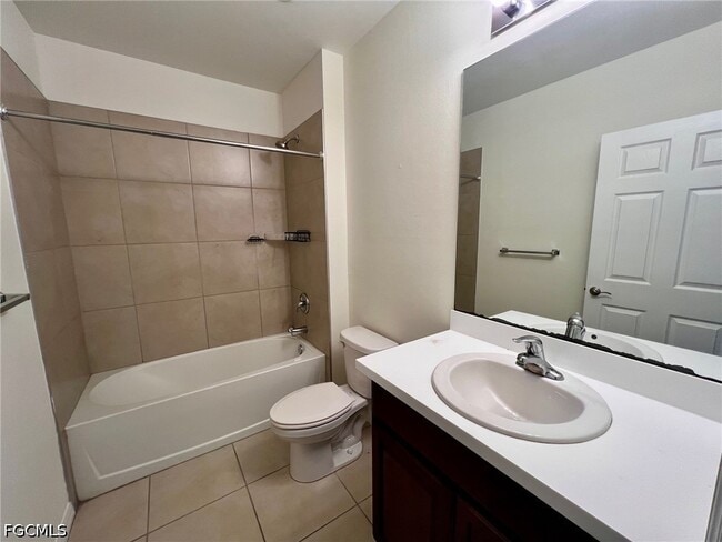Photo - 212 SW 25th Ave