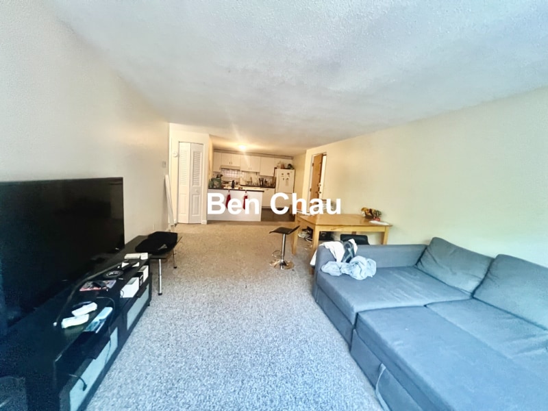 Photo - 94 Beacon St