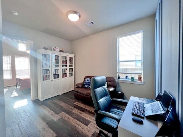 Photo - 3415 Zuse St