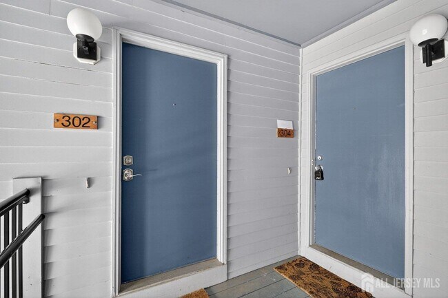 Photo - 304 Aspen Dr