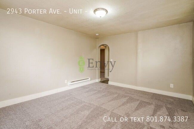 Photo - 2943 Porter Ave Unidad 4