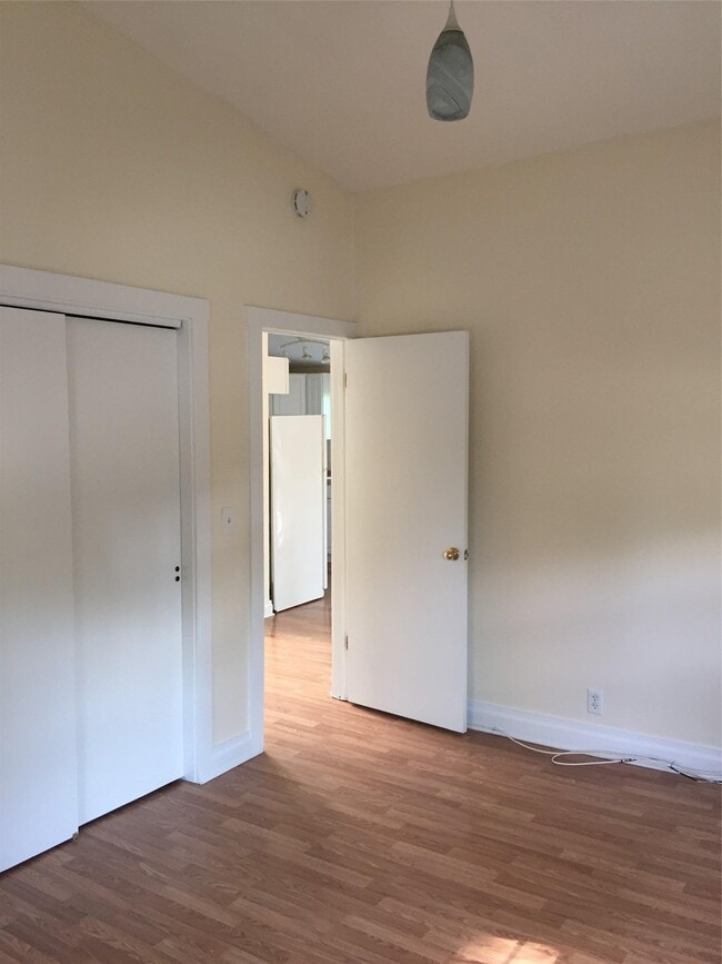 Photo - 62 E Market St Apartment