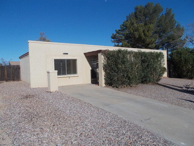 Photo - 861 Catalina Dr