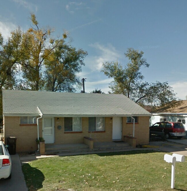 Photo - 311 -313 16th Ave Ct