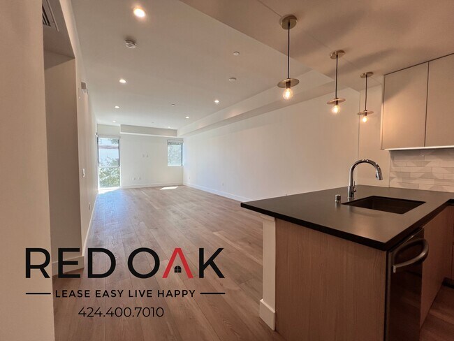 Photo - 1001 N Fairfax Ave Unidad 304