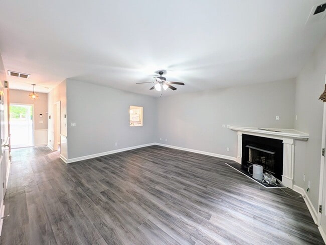 5804 Neuse Wood Dr