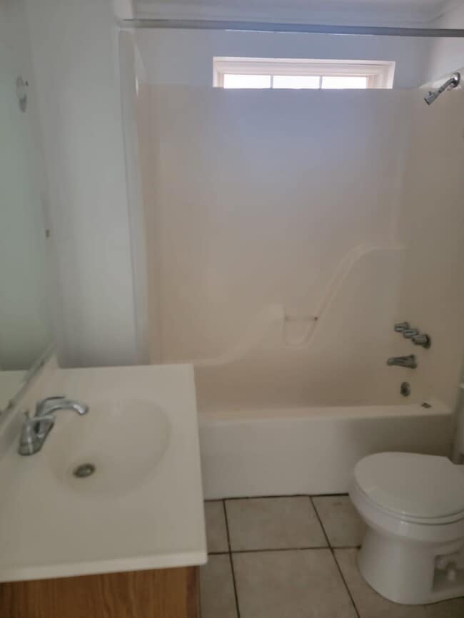 Photo - 2311 Chicot Rd