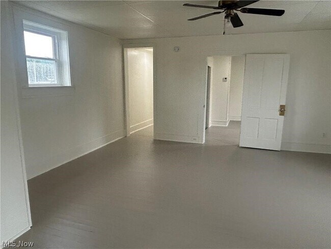 501 Main St