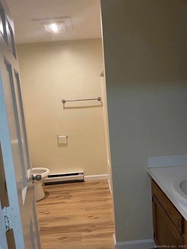 Photo - 68 W Main St