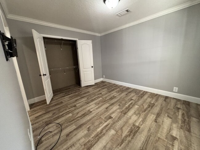 Photo - 2323 NW 46th Ct