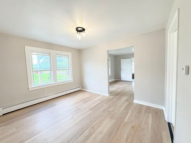 516 Geneva Ave