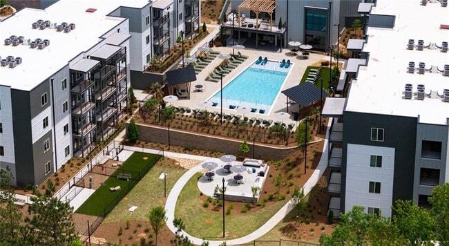 Building Photo - 6000 Ava Ave Unit S1