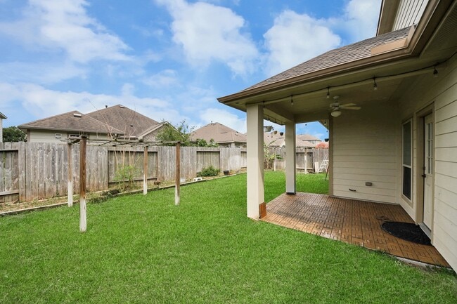 Building Photo - 2406 Aura Ct