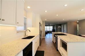 Photo - 2339 Rockyglen Dr