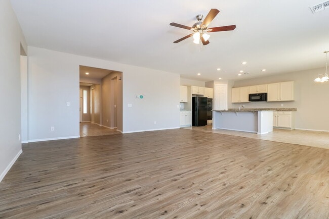 Photo - 6114 S 30th Ln