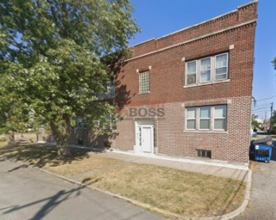 Photo - 833 E 114th St