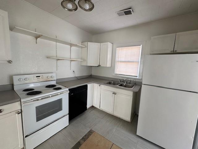 Photo - 881 Ross Ave