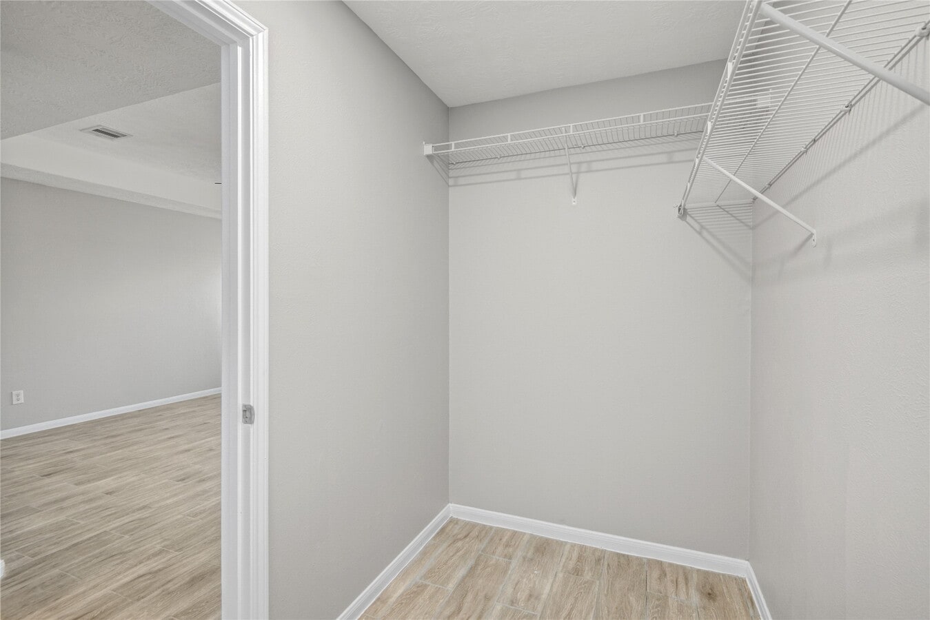 Photo - 10818 Elgar Ln