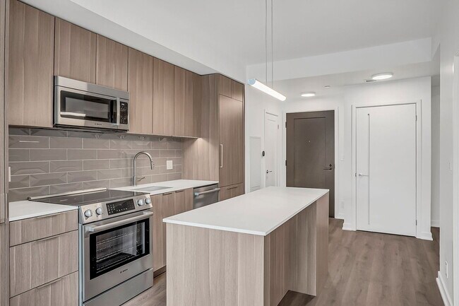 Photo - 88 Bathurst St