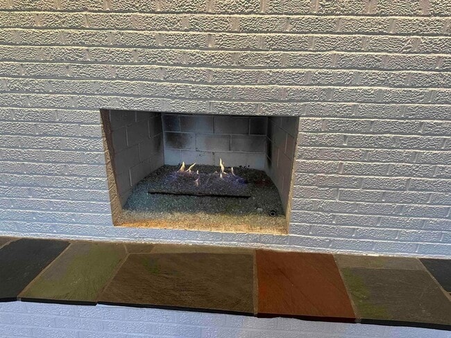 Photo - 5839 Blandford Ct
