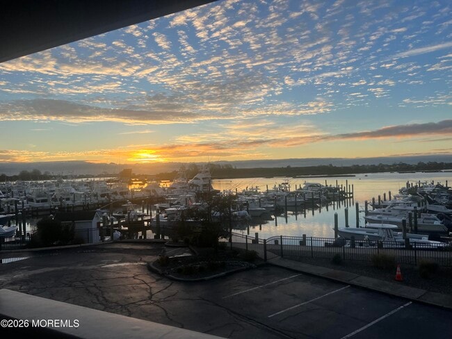 Building Photo - 119 Ashley Ave