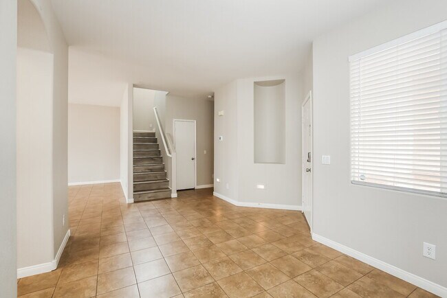 Photo - 7620 Eminence Ct