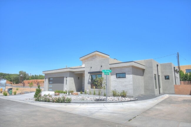 Building Photo - Brand New 3bd/2ba Available Rental
