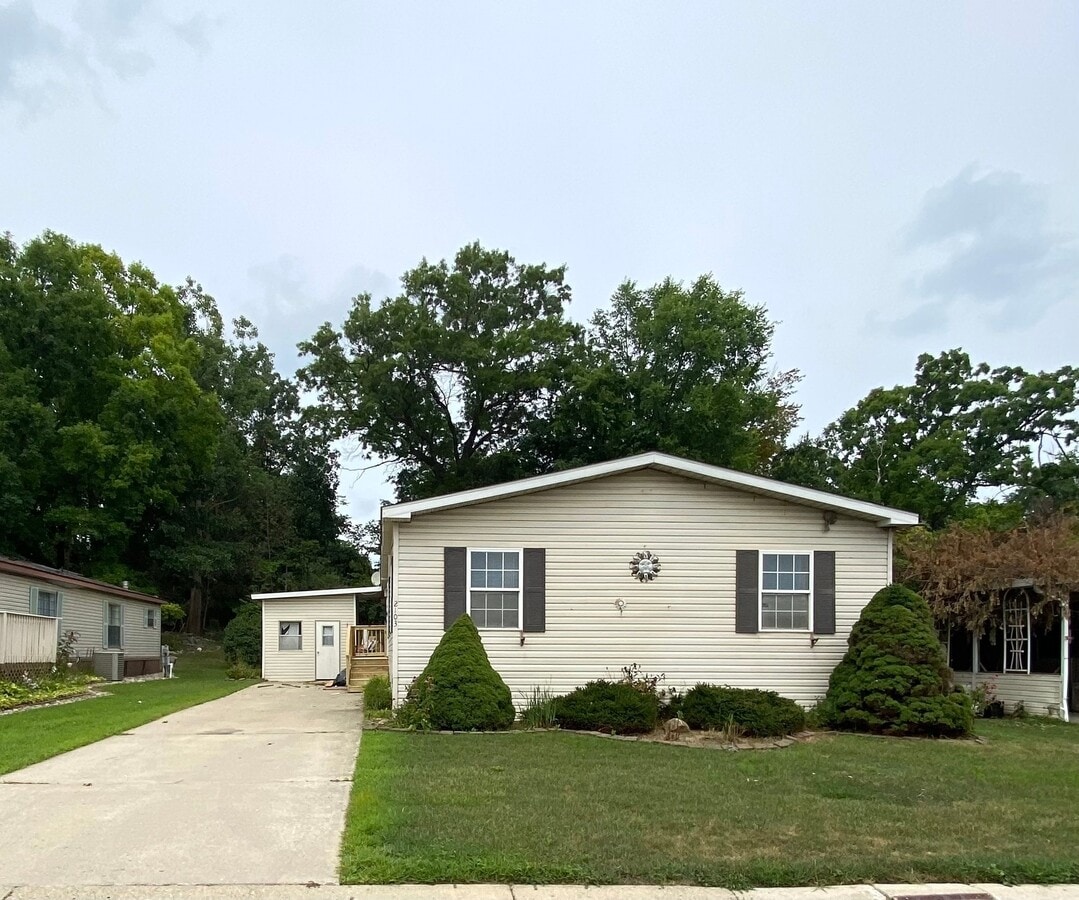 Photo - 2103 N Sheeran Dr