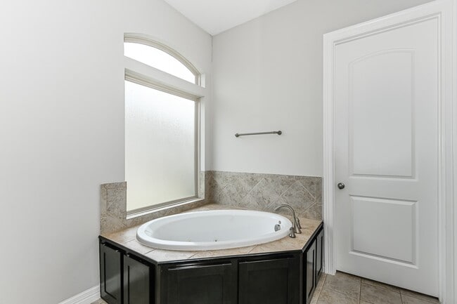 Photo - 27415 Ashford Sky Ln