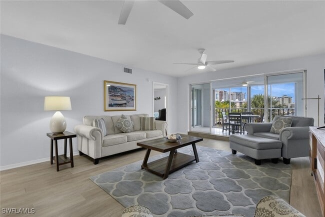 Building Photo - 9101 Vanderbilt Dr Unit 203