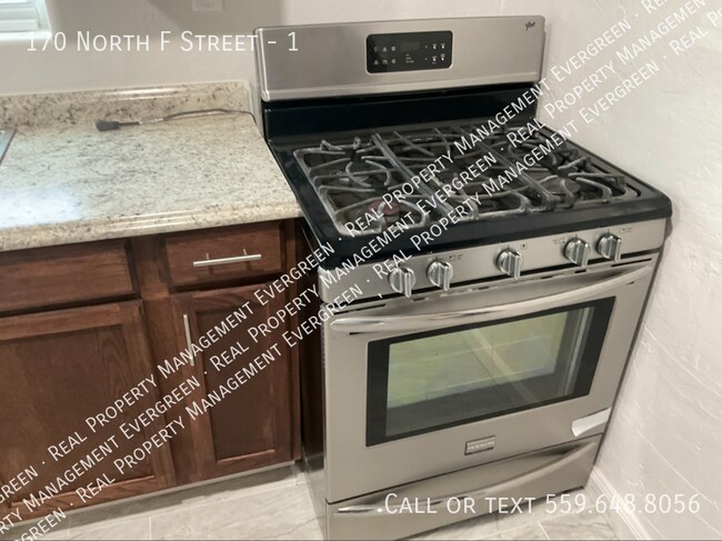 Photo - 170 N F St Unit 1