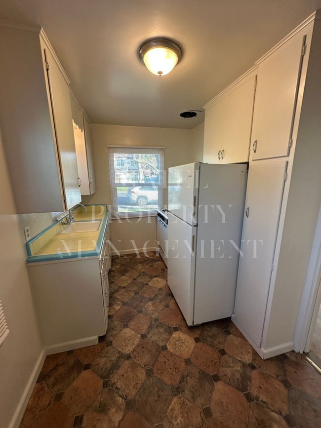 Photo - 1021-1023 Enslen Ave Unit 1021