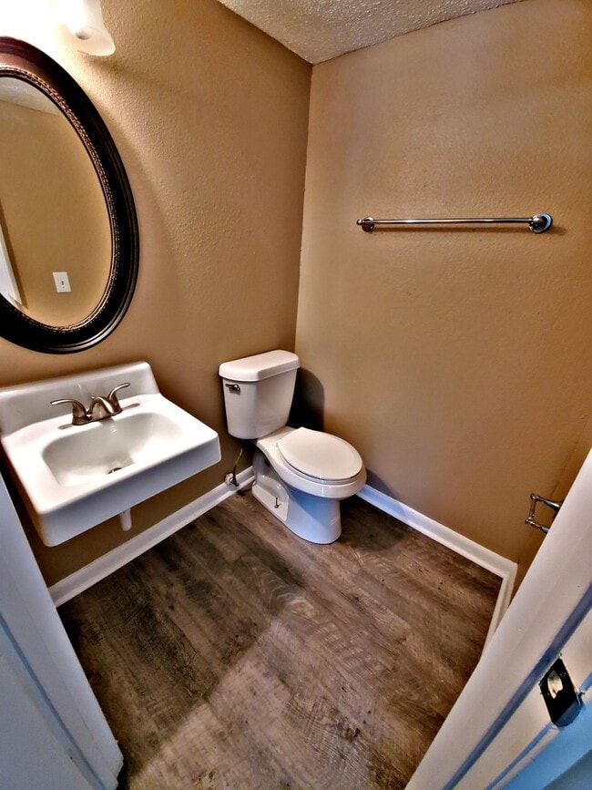 2Br, 1.5Ba - Avalon Cove