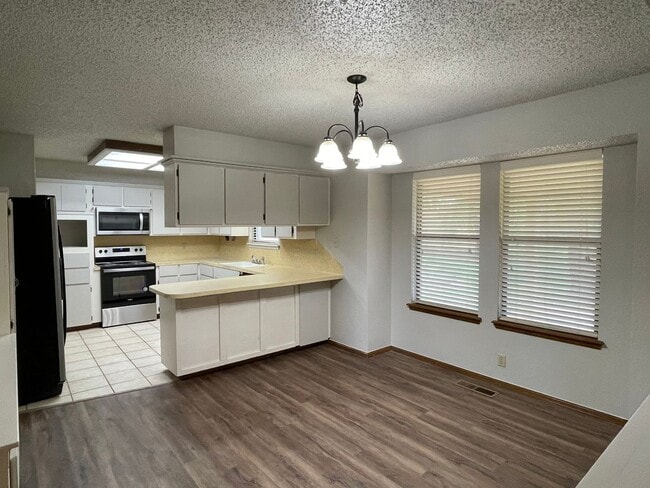 Photo - 903 E Northbrook Ave