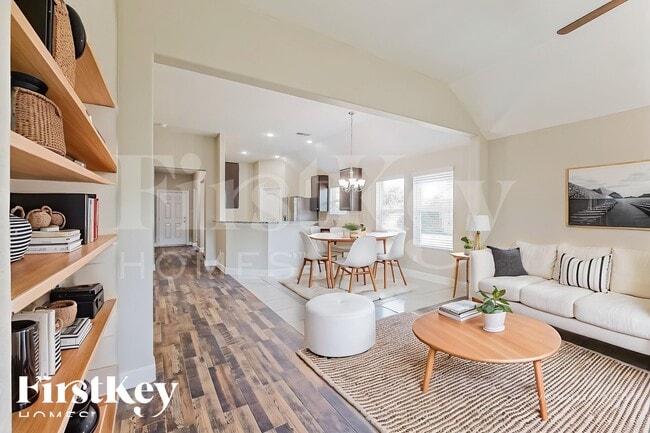 Photo - 2598 Magnolia Fair Way