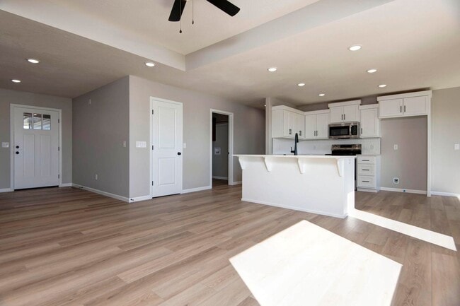 Photo - 861 S Parkside Cir
