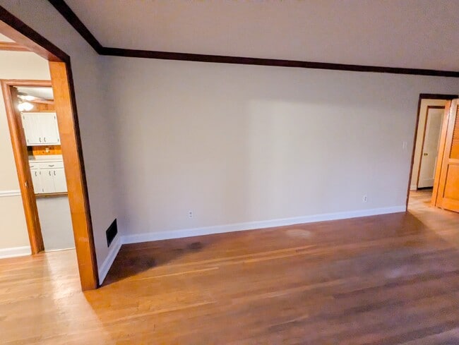 Photo - 2019 Bramblewood Dr NE