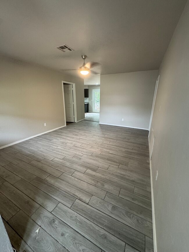 Photo - 5004 Brookdale Dr