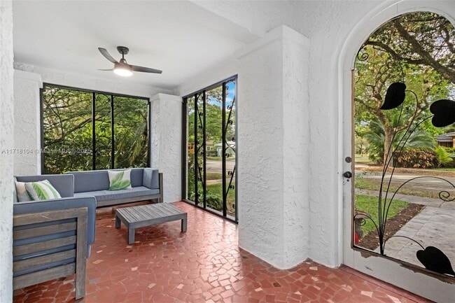 244 Fluvia Ave
