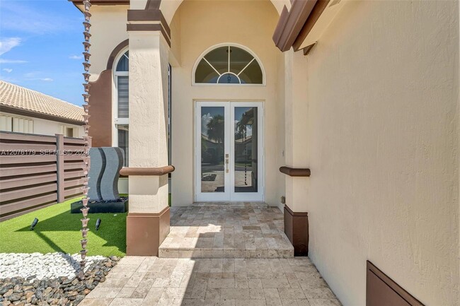 Photo - 16237 SW 44th Terrace