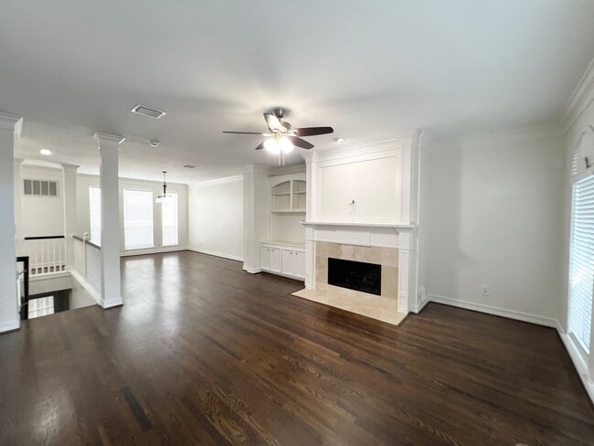 Photo - Stunning 4/3/2 Townhome in the Museum District !!!