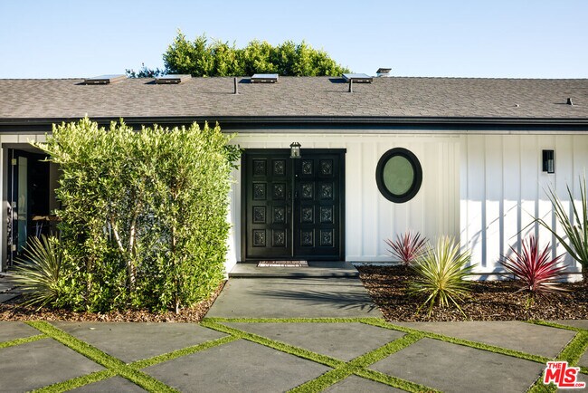 Photo - 18013 Sea Reef Dr