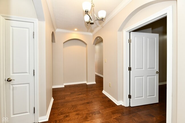 Photo - 8555 One W Dr Unidad 301