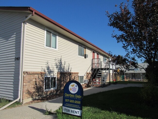Building Photo - 740 2nd St Unit 740 2nd St.  4