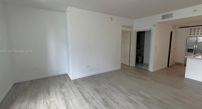 Photo - 999 SW 1st Ave Unit 1604-ML A12064443