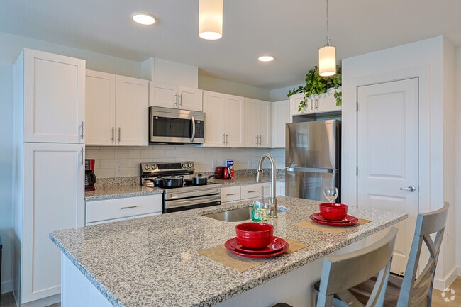 1BR, 1BA -552SF with Balcony