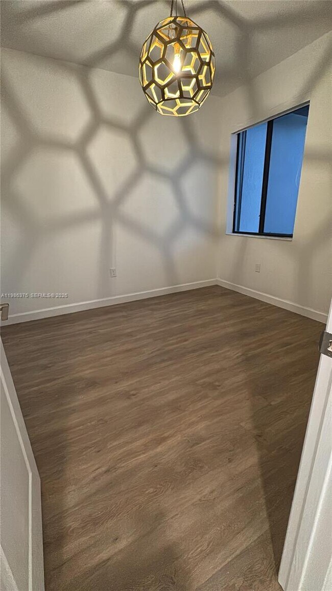 Photo - 20773 NE 5th Ct