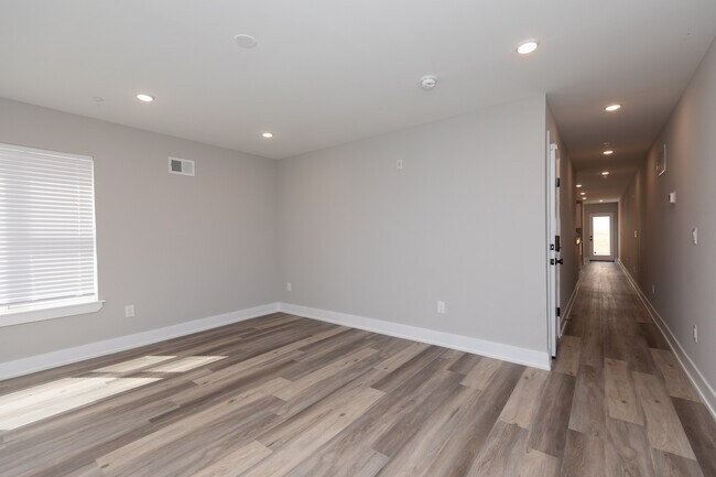 Photo - 2613 Cecil B Moore Ave Unidad 1